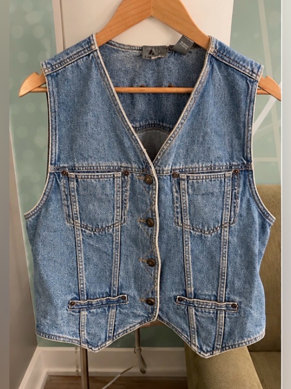 Vintage Light Blue Denim Vest with V-Neck